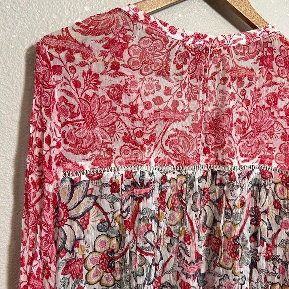Lucky Brand Womens Blouse M Red Floral Button Up Rayon Semi Sheer - Picture 6 of 8